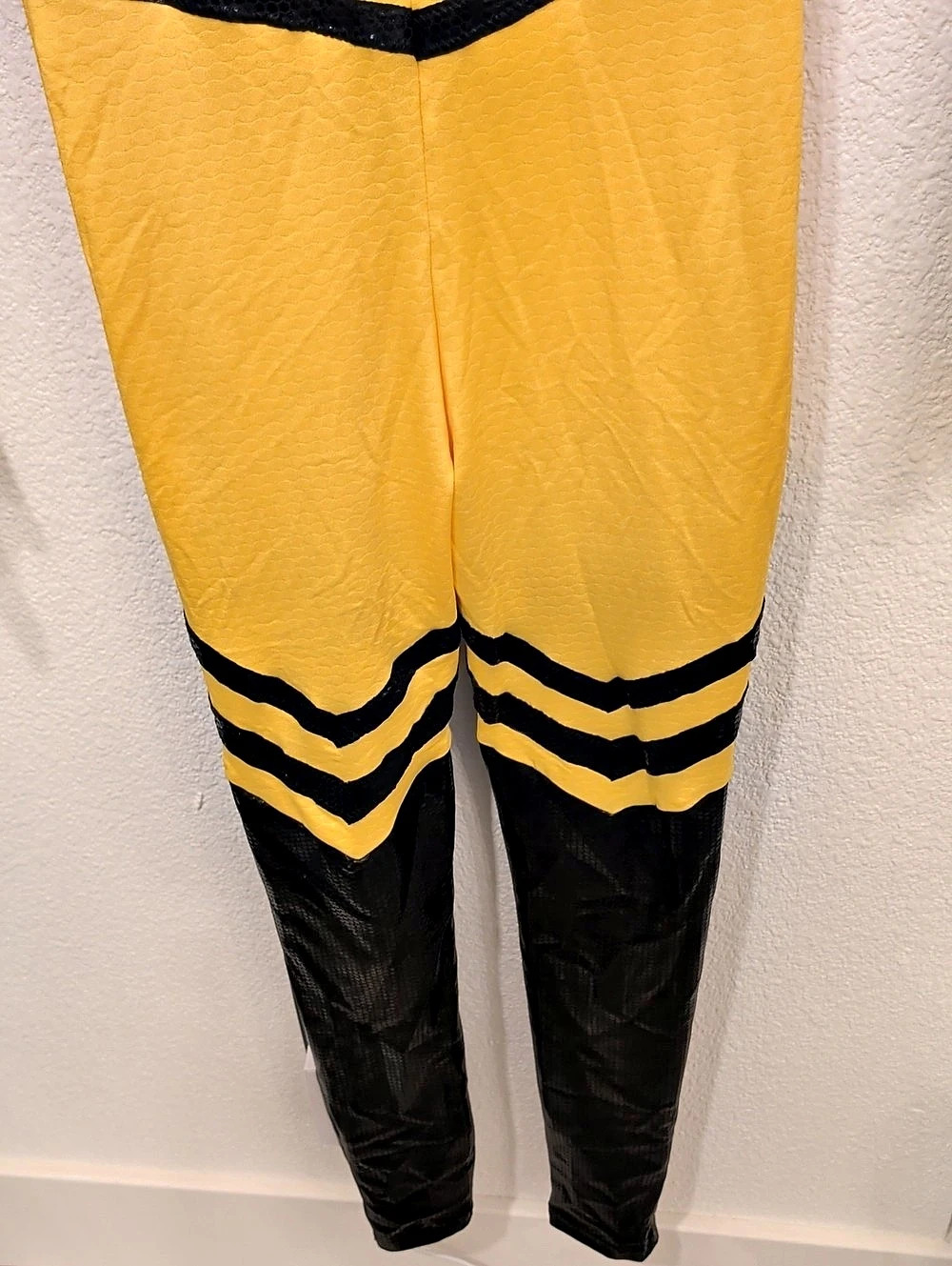 Miraculous Spirit Halloween Queen Bee Yellow & Black Costume Girls Like New - Picture 13 of 13